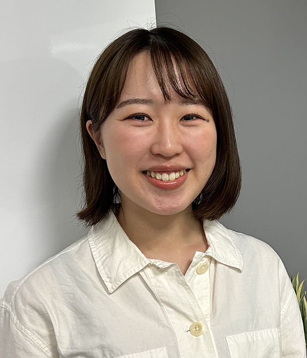 三國　彩夏さん